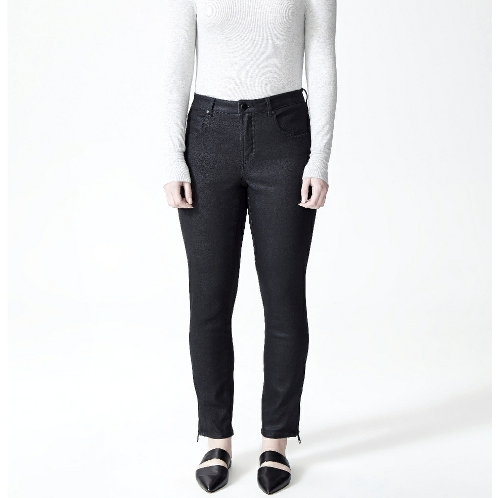 Universal Standard Black Meuse Black Resin Jeans 6